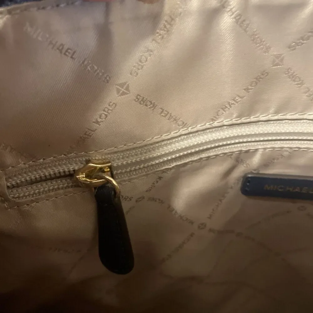 Michael Kors Navy Zip Top Large Tote Bag Gold Hardware Logo Charm Pockets